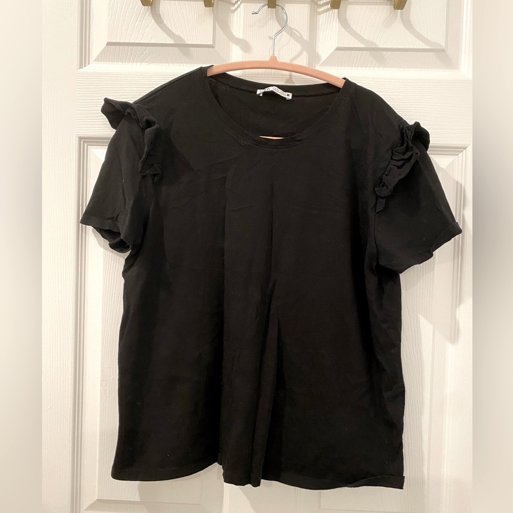 ZARA ruffle short sleeve tee black large